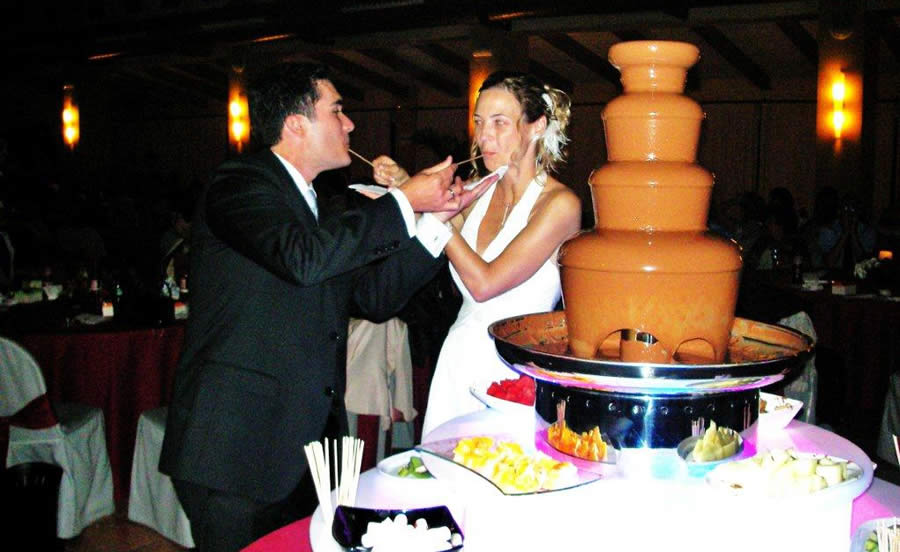 Alquiler fuente de chocolate